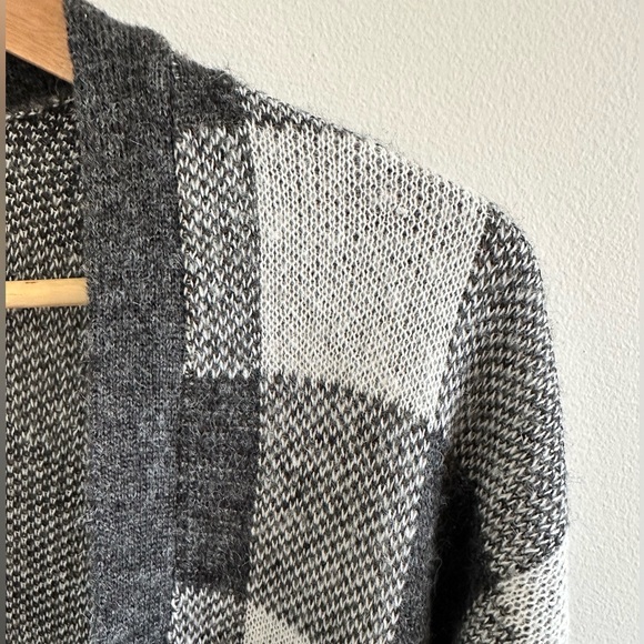 Oversize plaid cardigan - Picture 8 of 10